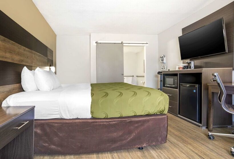 Hotel Quality Inn And Conference Center