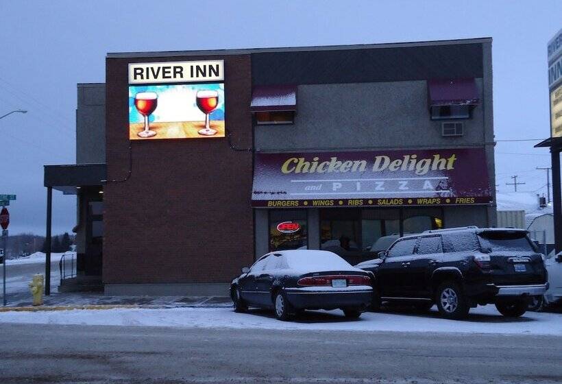 Hotel River Inn