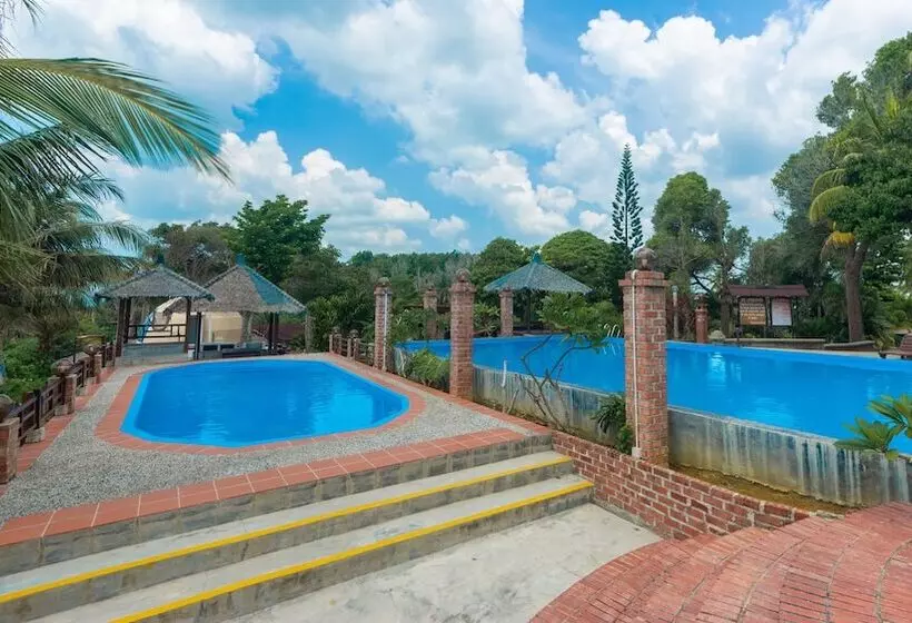 Hotelli Sea Horizon Resort