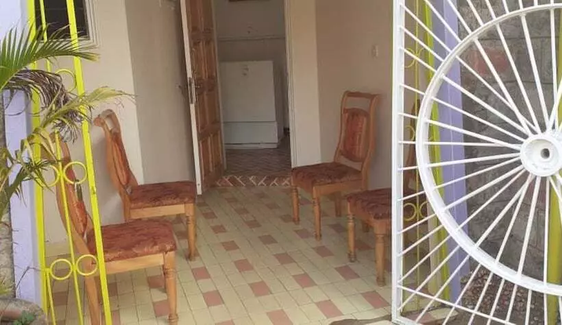 هتل Sosiani Breeze Resort