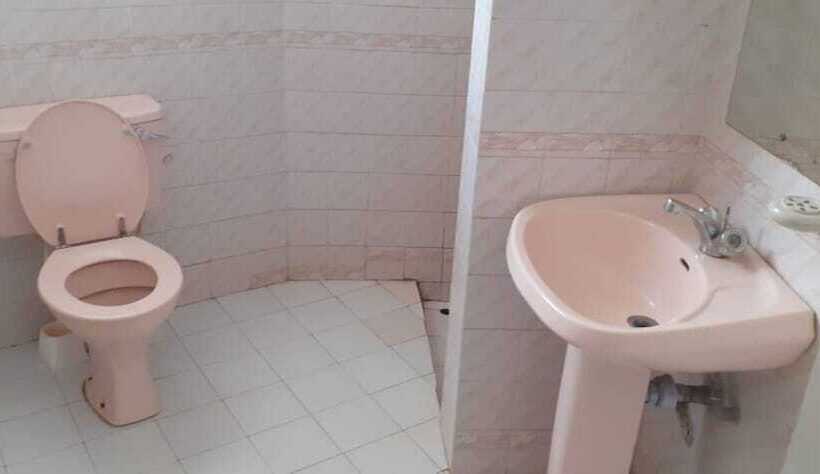 هتل Sosiani Breeze Resort