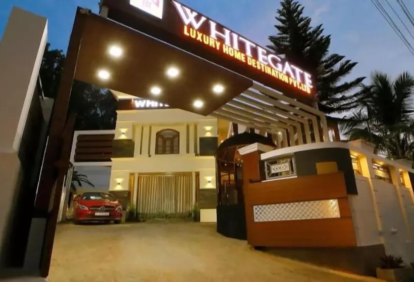 Hotelli White Gate Luxury