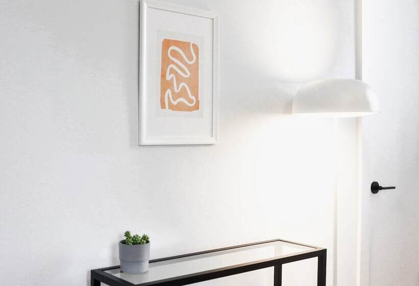 Newly Renovated Buckhead Condo Suites