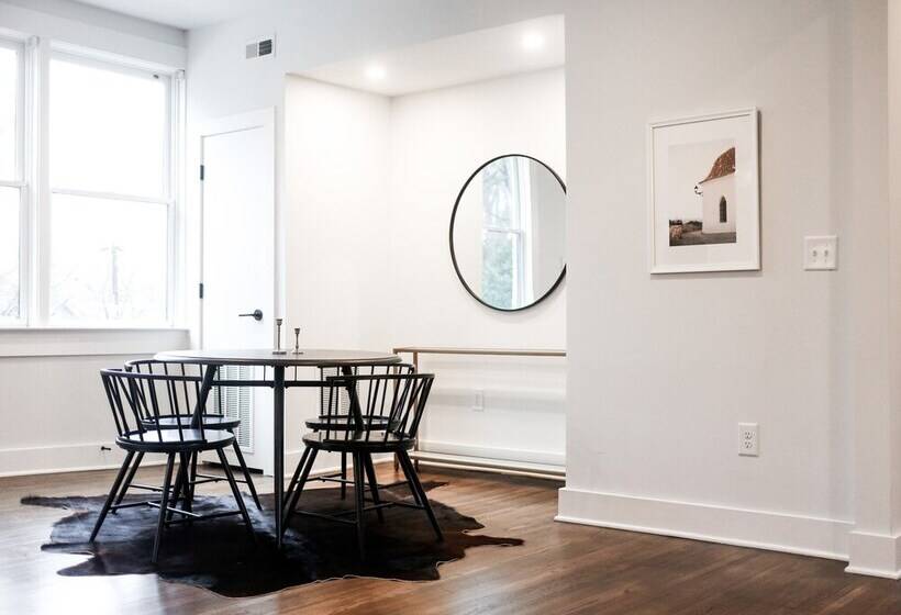 Newly Renovated Buckhead Condo Suites