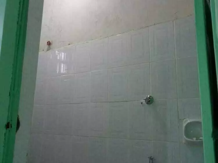 پانسیون Acacia