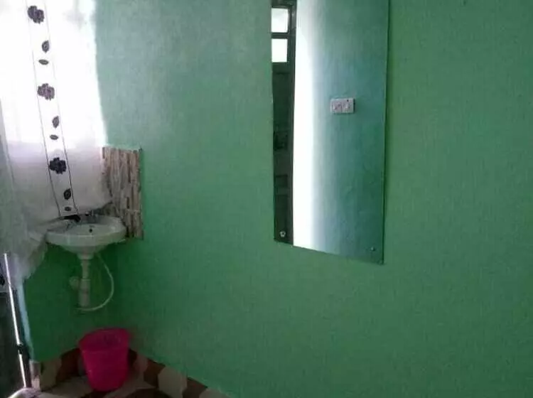 پانسیون Acacia