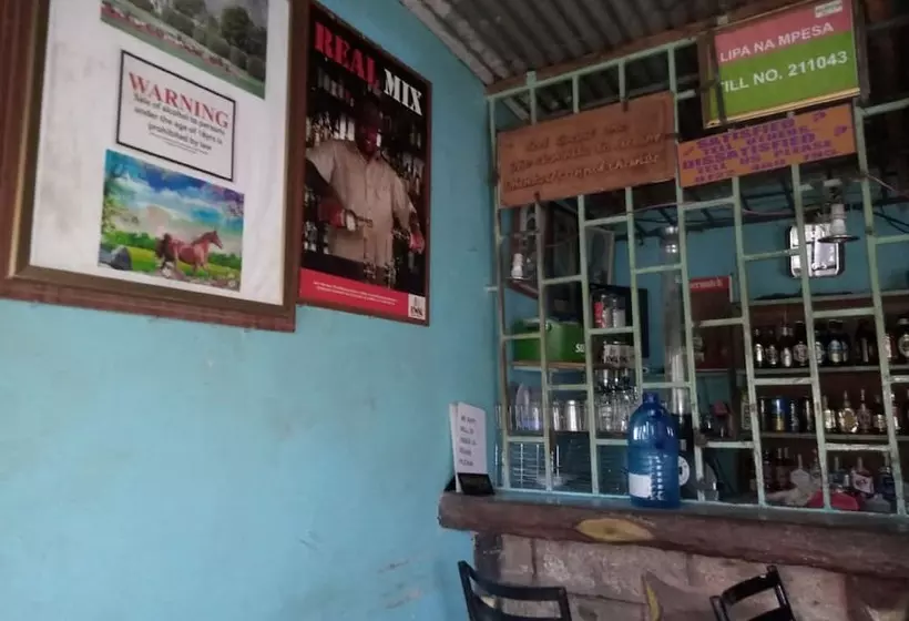 پانسیون Acacia