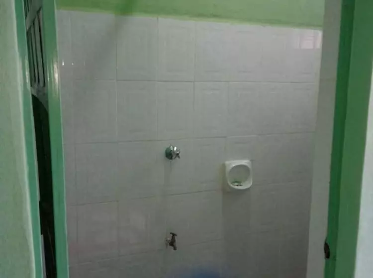 پانسیون Acacia