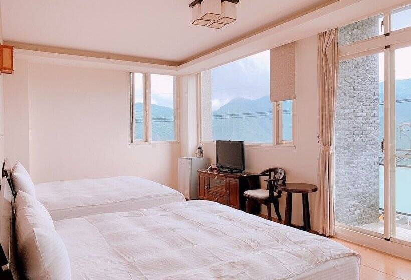 پانسیون Chen Yi