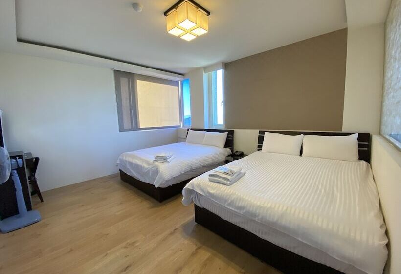 پانسیون Chen Yi