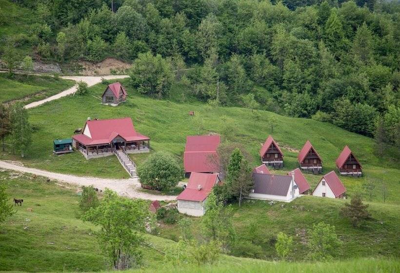 پانسیون Etno Selo Vojnik