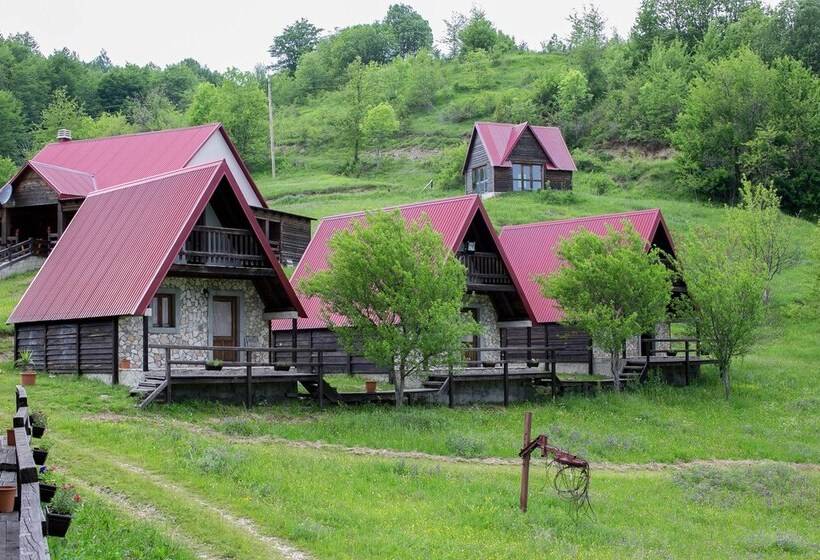 پانسیون Etno Selo Vojnik