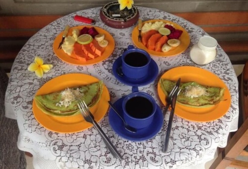 膳宿费 Indra Homestay