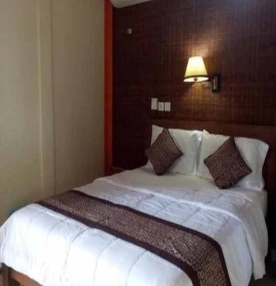 膳宿费 Indra Homestay