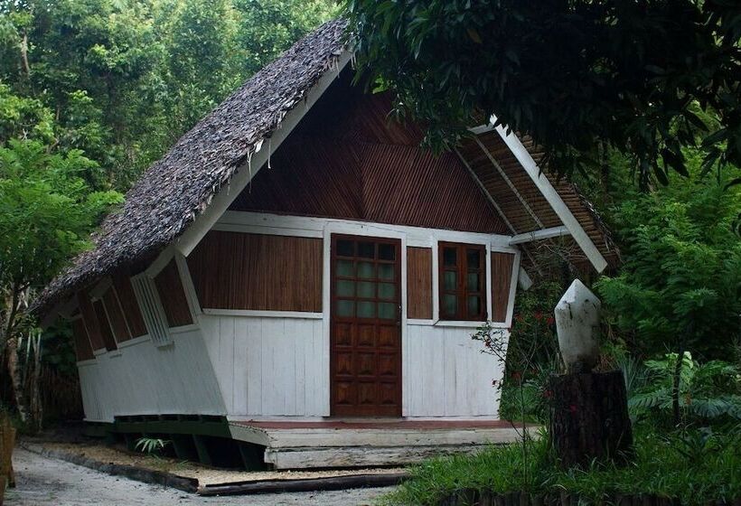 پانسیون Les Acacias Bungalows