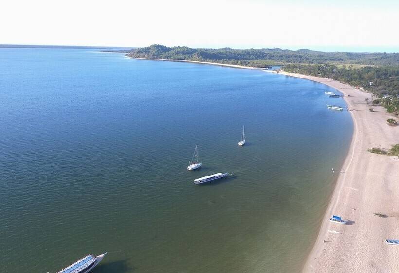 پانسیون Les Acacias Bungalows