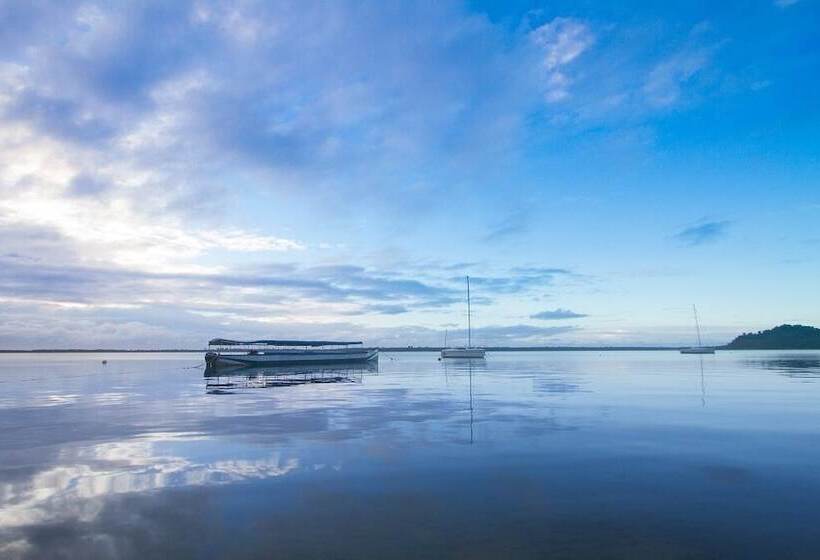 پانسیون Les Acacias Bungalows