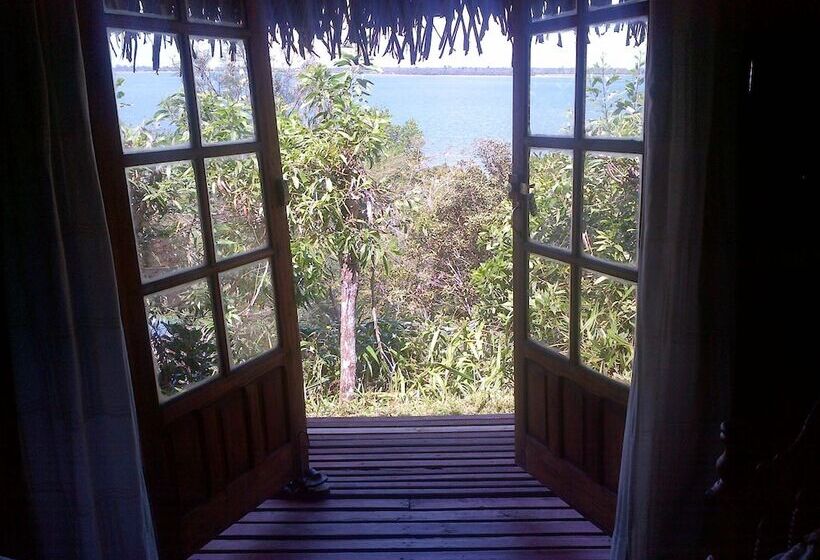 پانسیون Les Acacias Bungalows