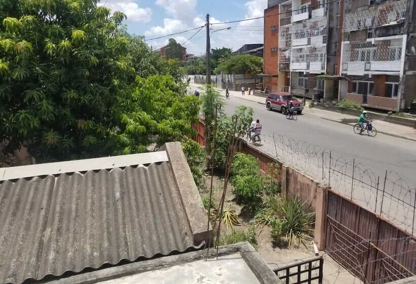 بنسيون Liduina Guest House