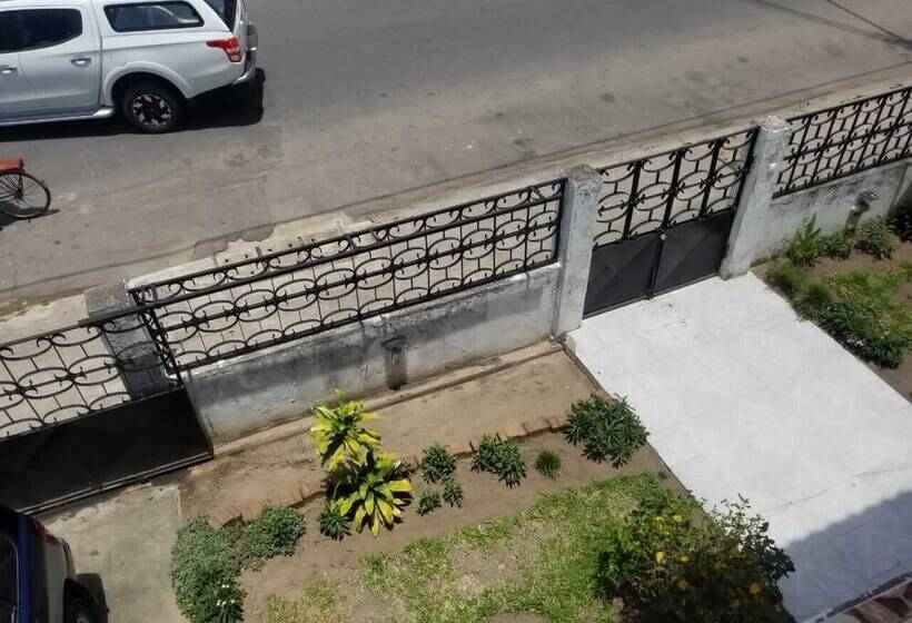 بنسيون Liduina Guest House