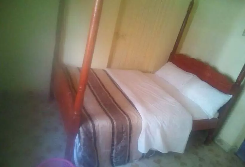 پانسیون Maleck Guest Rooms