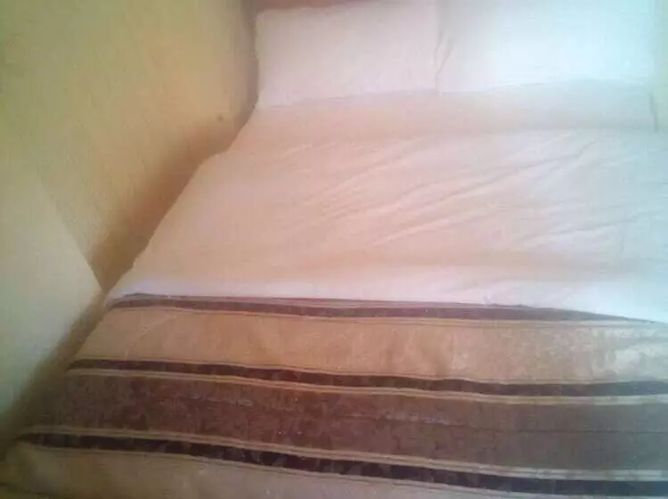 پانسیون Maleck Guest Rooms