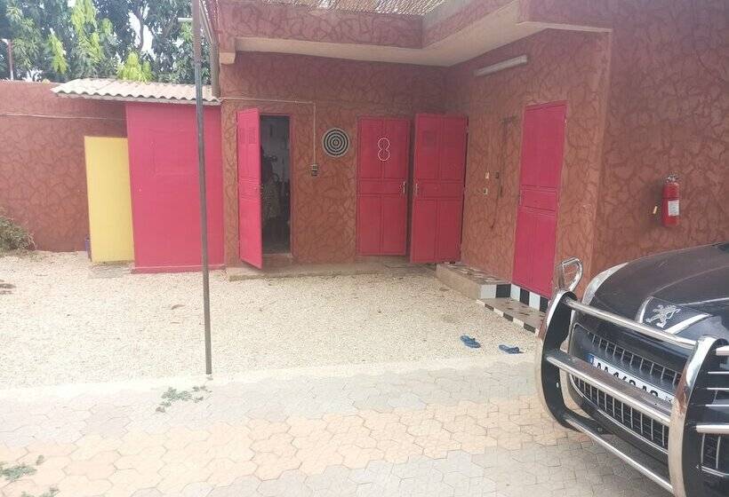 پانسیون Résidence Lrad Saly