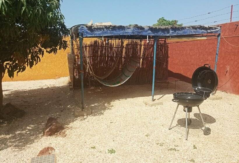 پانسیون Résidence Lrad Saly