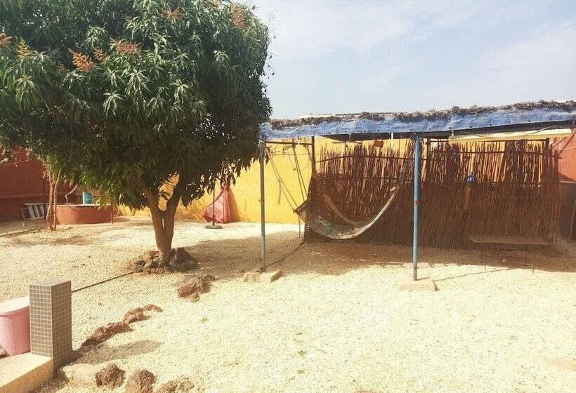 پانسیون Résidence Lrad Saly