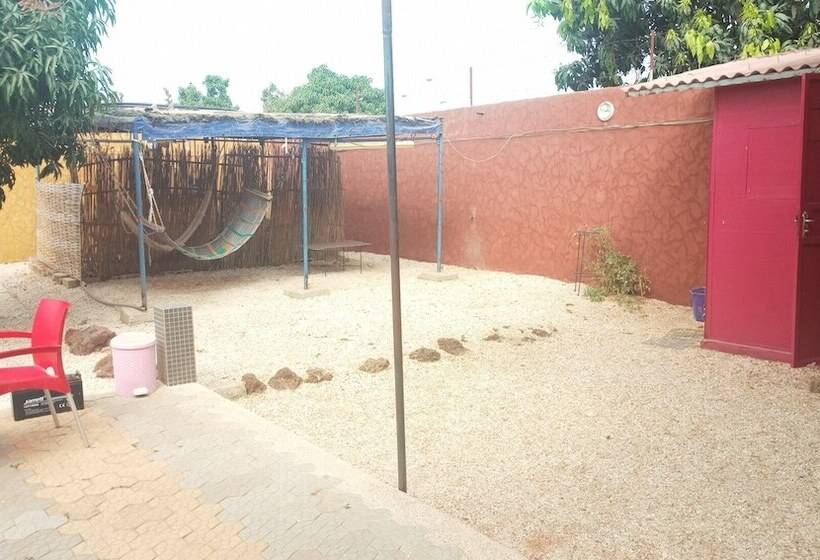 پانسیون Résidence Lrad Saly