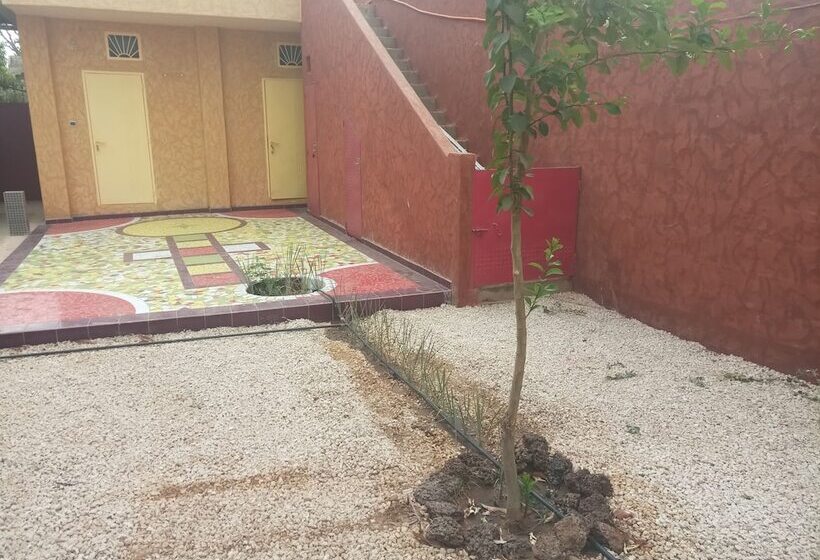 پانسیون Résidence Lrad Saly