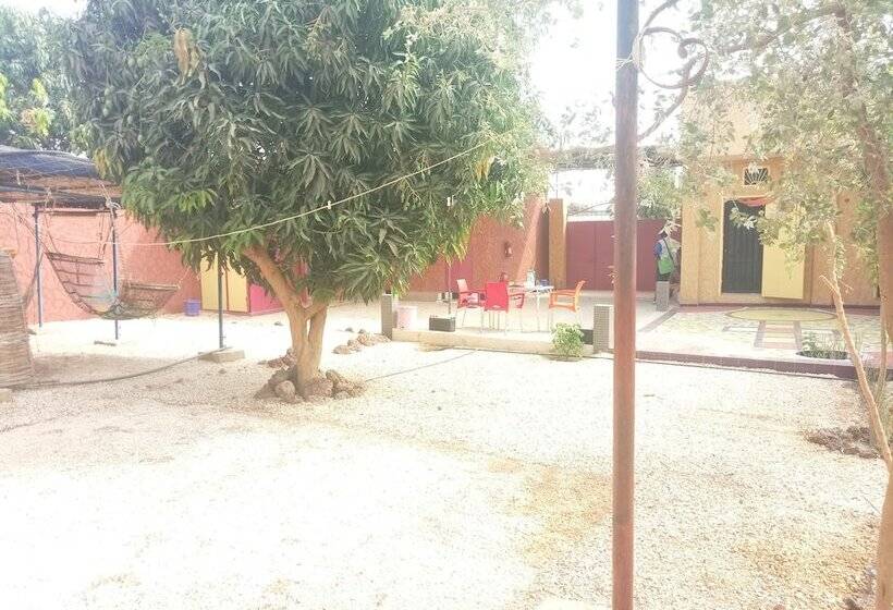 پانسیون Résidence Lrad Saly