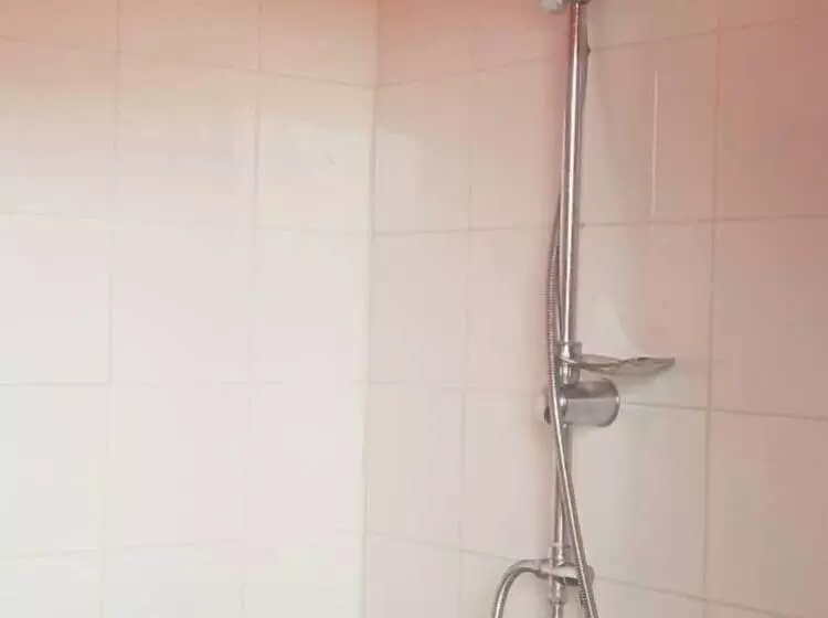 پانسیون Résidence Lrad Saly