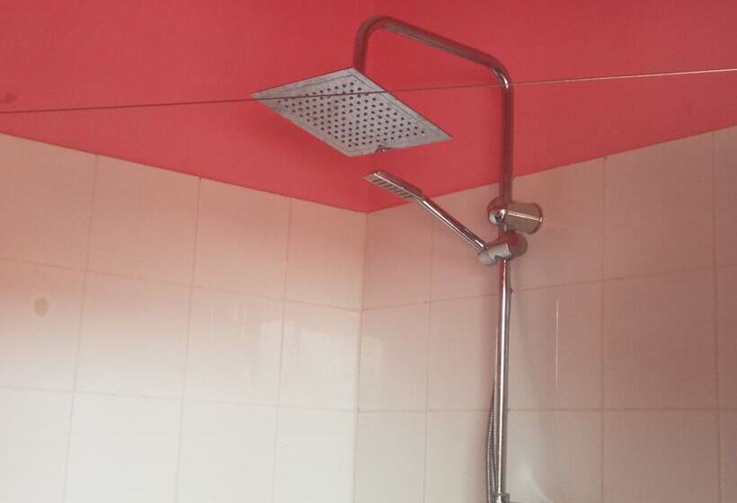 پانسیون Résidence Lrad Saly