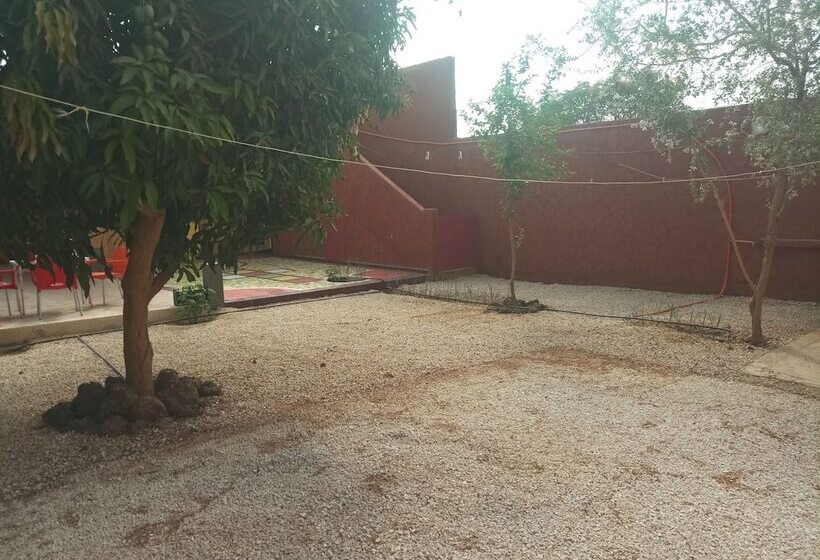 پانسیون Résidence Lrad Saly