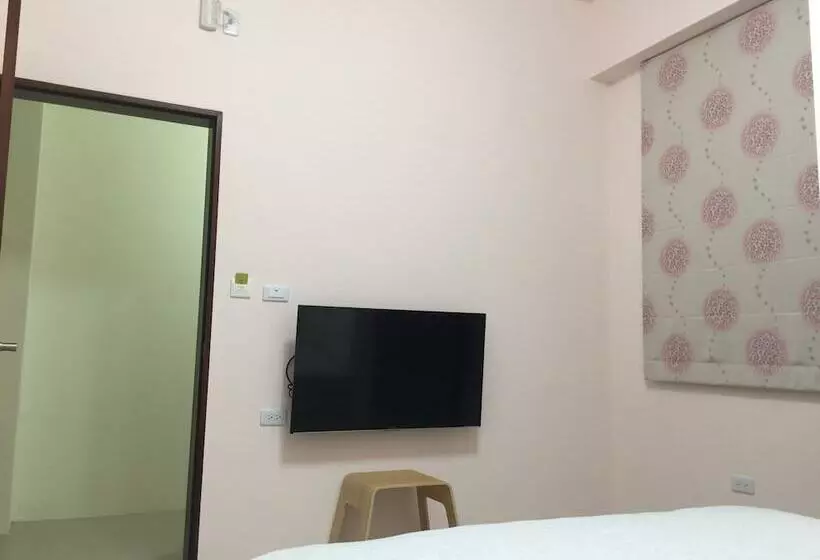 پانسیون Shaunte Guest House