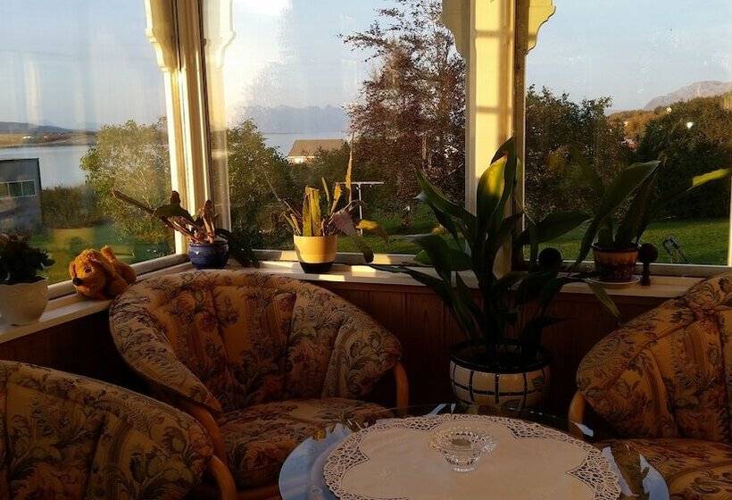 펜션 Vevelstad Gjestegård