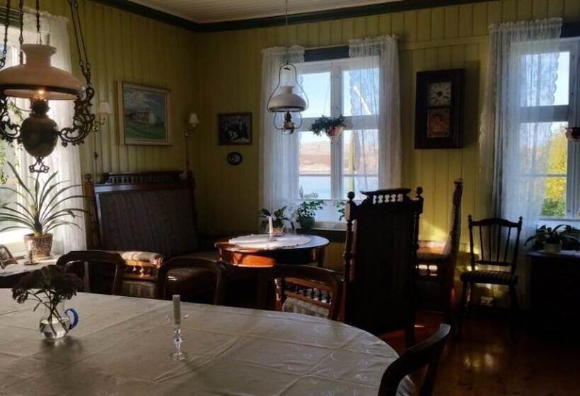 펜션 Vevelstad Gjestegård