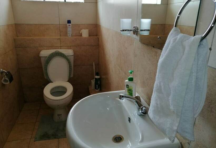 پانسیون Yurana Resort Kenya