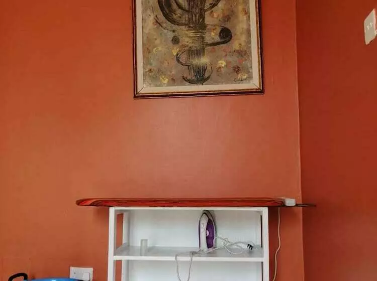 پانسیون Yurana Resort Kenya