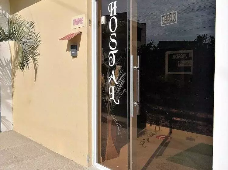 San Roque Hostal