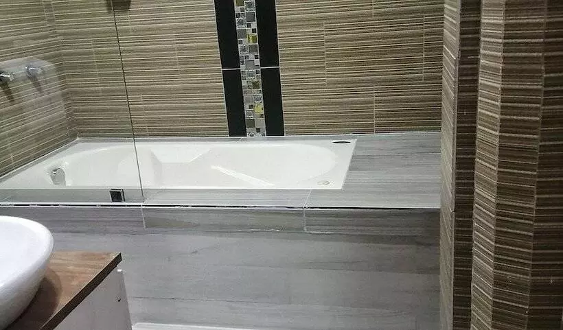 San Roque Hostal