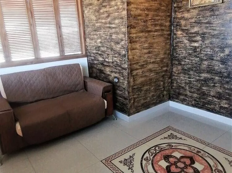 San Roque Hostal