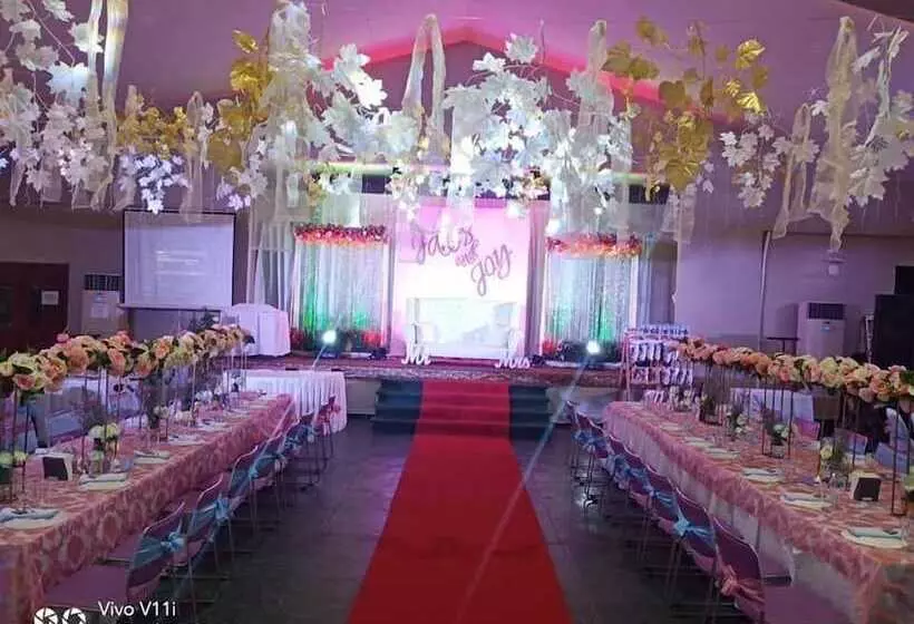 Seasons Hotel Sablayan