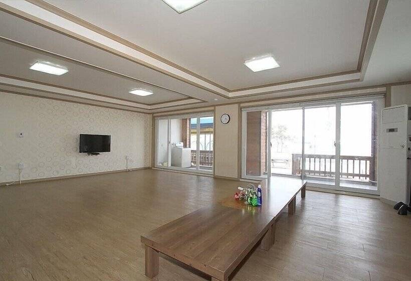 Wolpo Donghae Pension 2