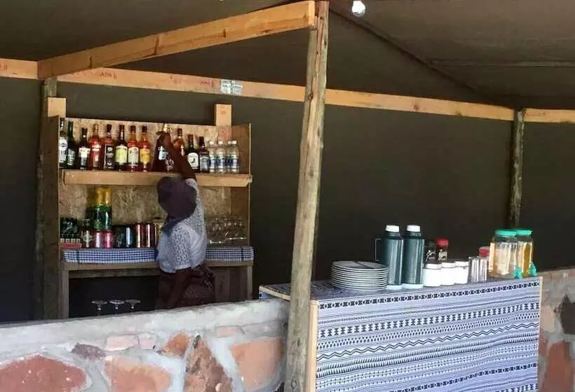 هاستل Twyfelfontein Tented Camp