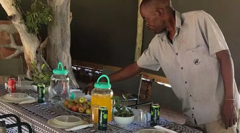 هاستل Twyfelfontein Tented Camp