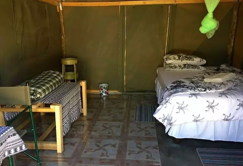 هاستل Twyfelfontein Tented Camp