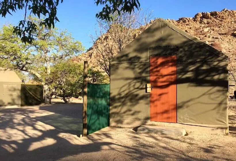 هاستل Twyfelfontein Tented Camp