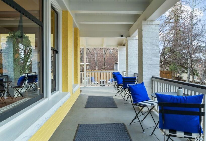 مبيت وإفطار Bespoke Inn Flagstaff